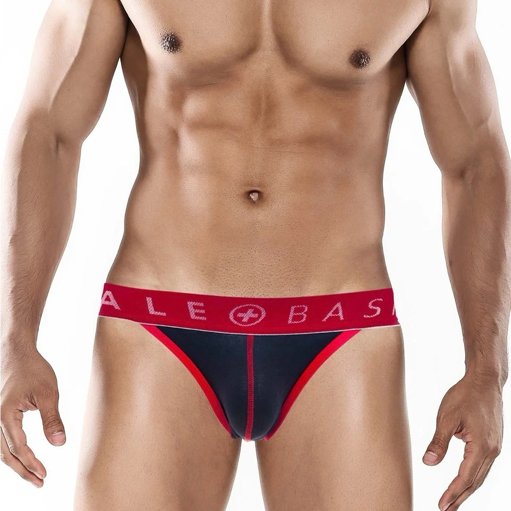 MALE BASICS
BLACK EVERYDAY JOCK